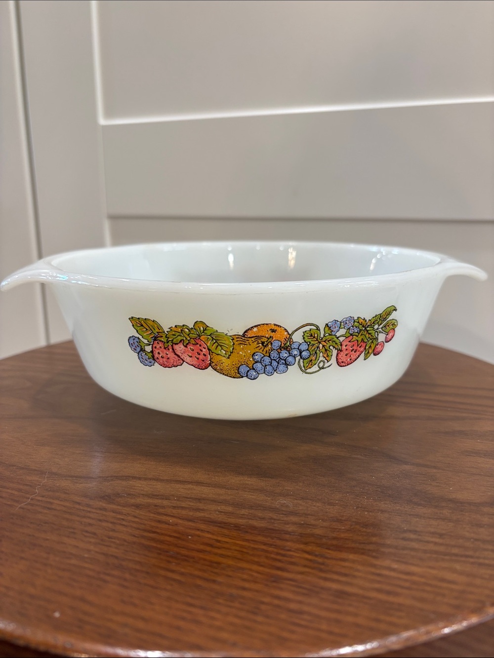 Vintage Anchor Hocking Harvest Fruit Pattern White Glass Baking Dish